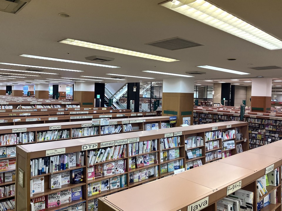 ジュンク堂書店　広島駅前店の求人3