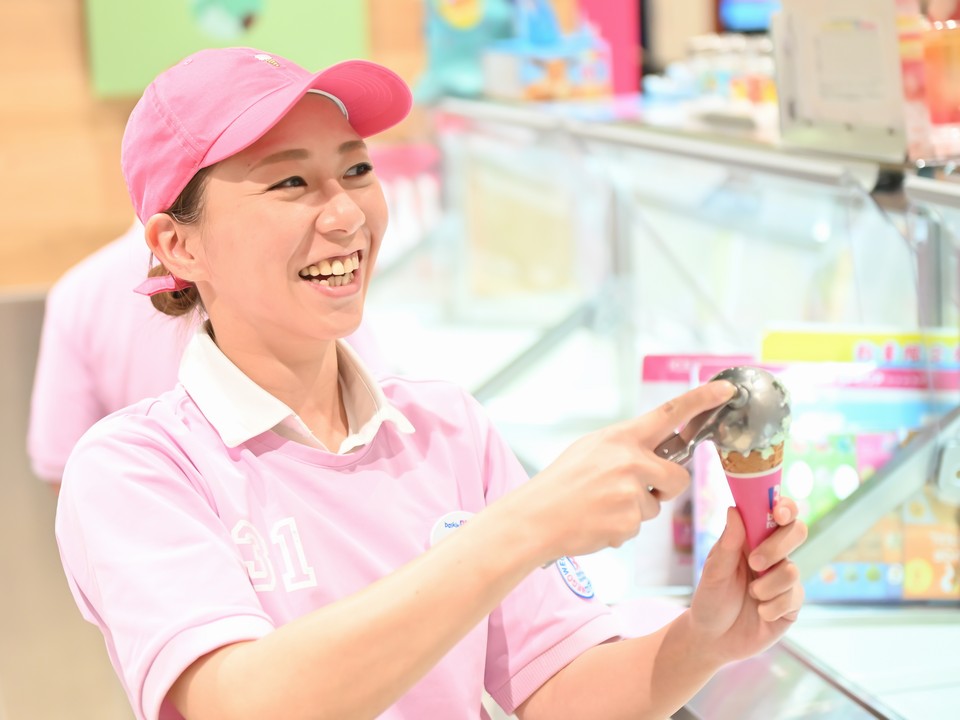 31アイスクリーム　3店舗合同募集の求人3