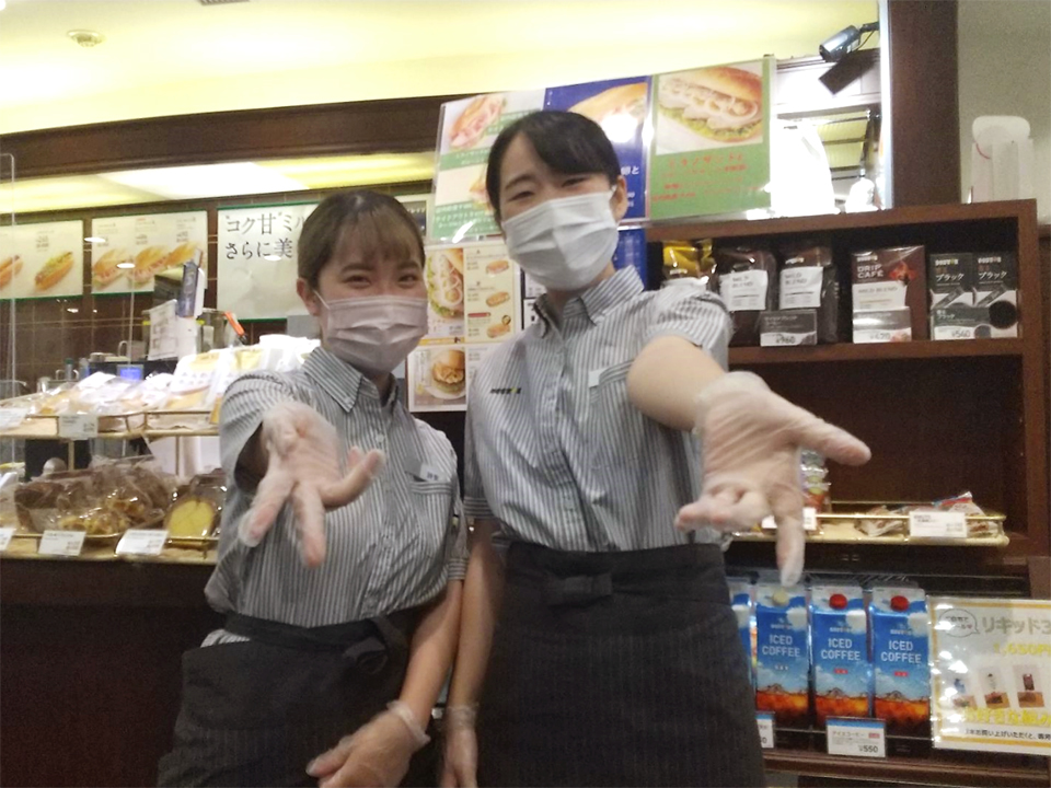 ドトールコーヒーショップ　新宿三井ビル店の求人